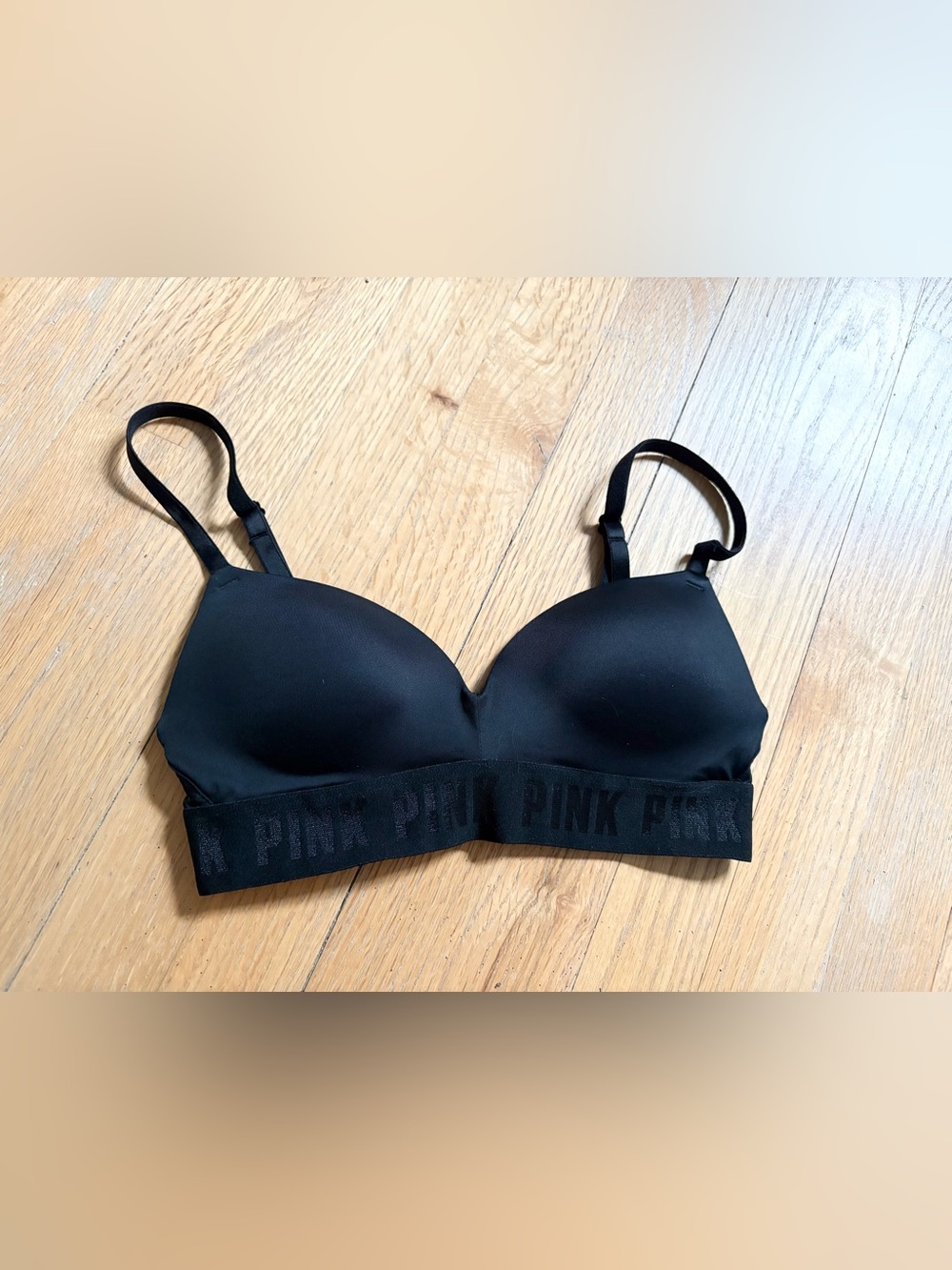 Victoria’s Secret Pink black wear everywhere wireless push up bra 32A